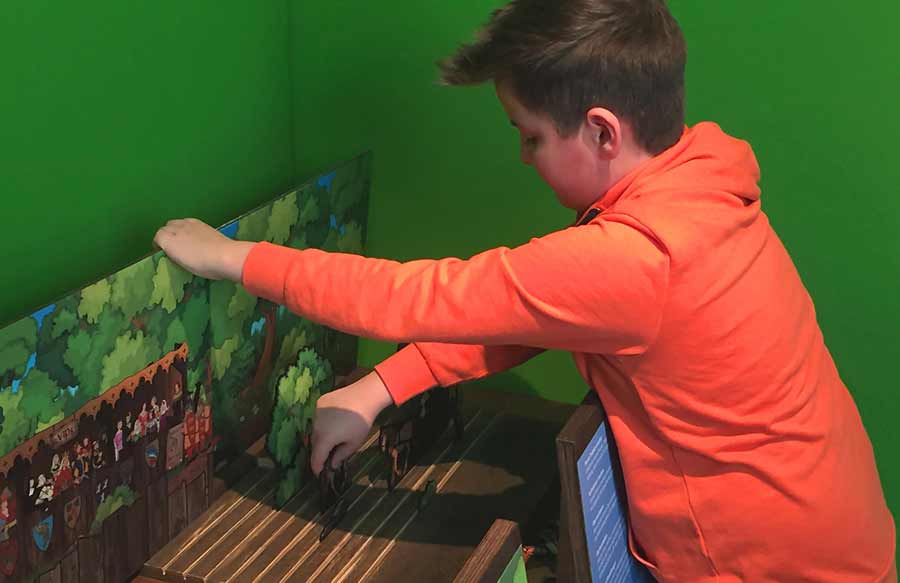 Robin_Hood_Stop_Motion_pong_li_s3